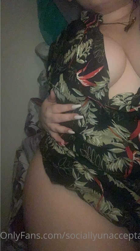 Naken läckt OnlyFans-bild av Sociallyunacceptablexx