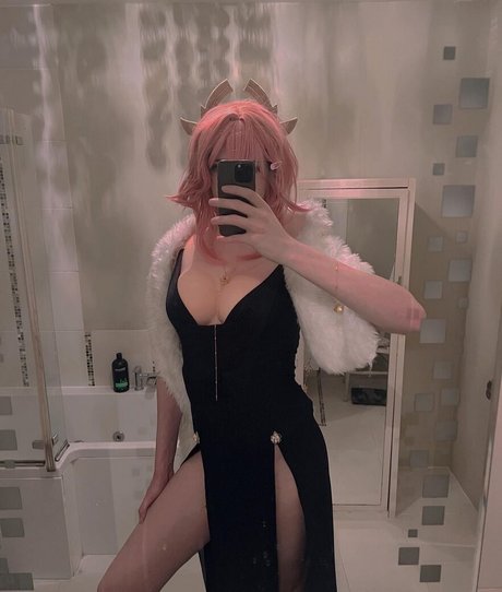Naken läckt OnlyFans-bild av Yuffie44