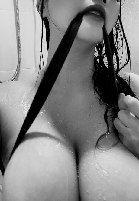 Naken lekkede OnlyFans-bilde av Aboobies