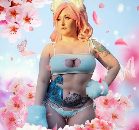 Foto di nudo di fuga di OnlyFans di Lindsaylovecosplay