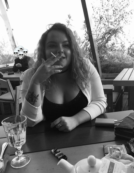 Naken lekkede OnlyFans-bilde av Moniiquefox