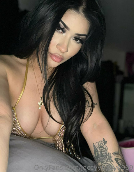 Обнаженная фотография утечки OnlyFans от Latinabratt69