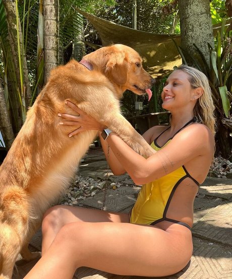 Nahá fotka uniklých OnlyFans od Laura Schadeck