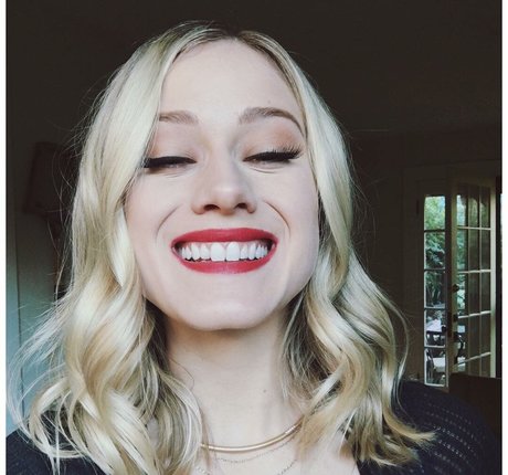 Foto nua vazada do OnlyFans de Olivia Taylor Dudley