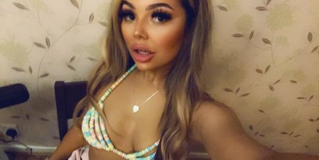 Naken lekkede OnlyFans-bilde av Emilyexotics