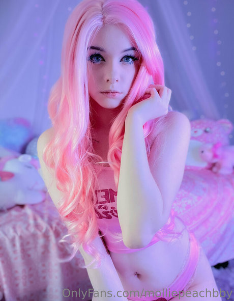 Molliemewbby