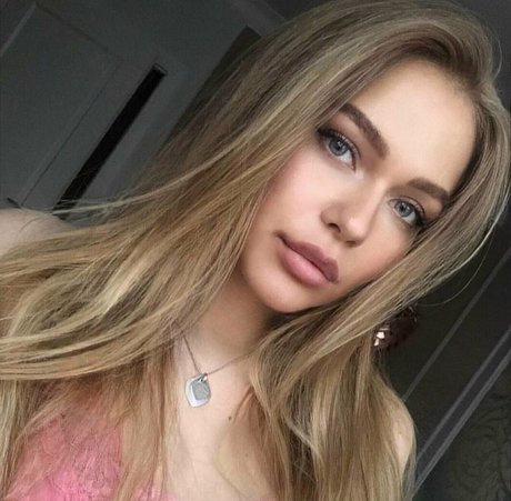 Nahá fotka uniklých OnlyFans od Hottestvenus