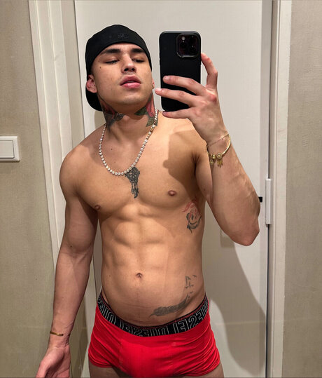 Обнаженная фотография утечки OnlyFans от Kenny King First