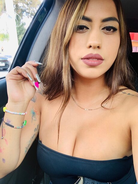 Naakte gelekte OnlyFans-foto van Paola Hermosillo