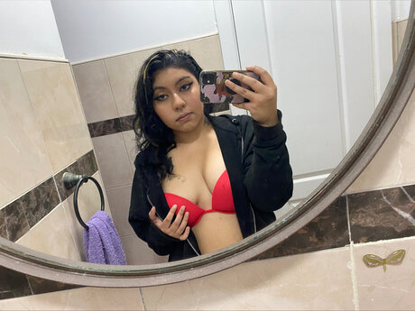 Nahá fotka uniklých OnlyFans od Mochita