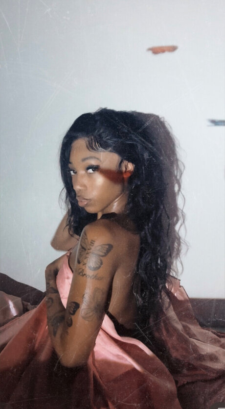 Naken lekkede OnlyFans-bilde av Pretty Prinxess 