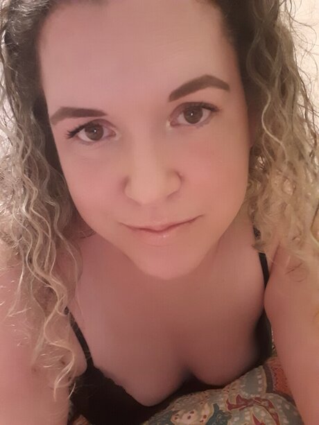 Nøgent lækket OnlyFans-billede af Nataliyacrimsonxxx