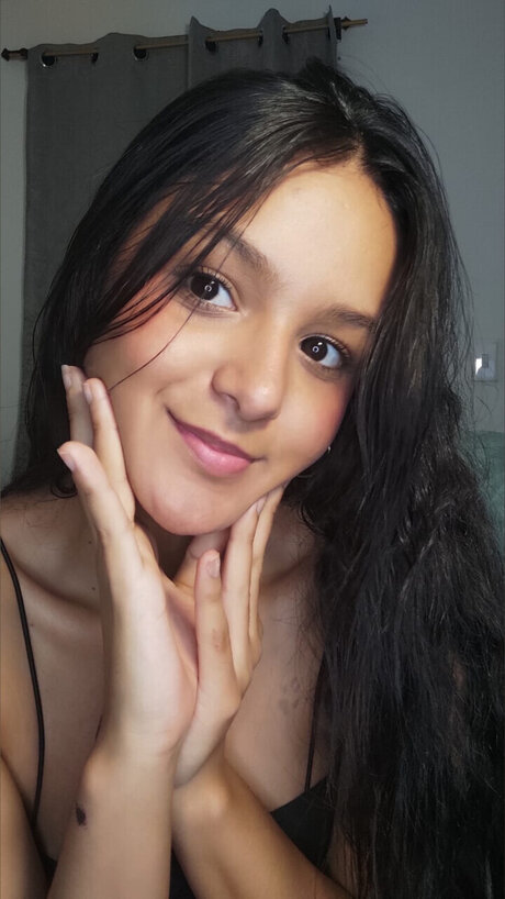Naken lekkede OnlyFans-bilde av Angelina 