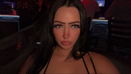 Naken läckt OnlyFans-bild av Cherry 