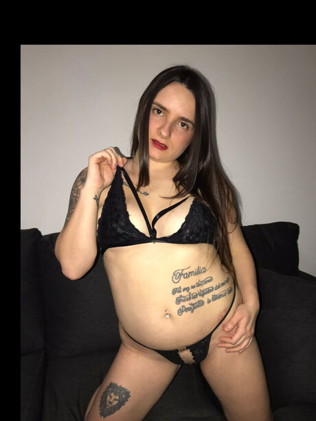Alasti lekkinud OnlyFans-i pilt   