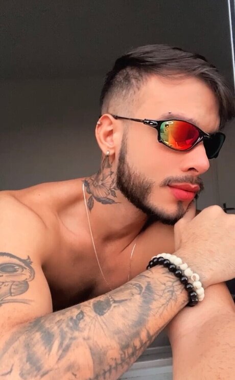 Naken lekkede OnlyFans-bilde av Boy22cm