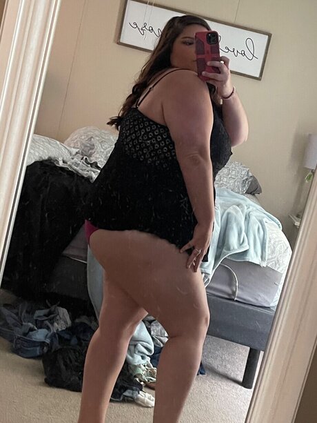 Naken läckt OnlyFans-bild av Brunettebabz