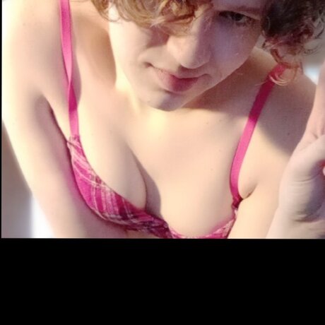 Naken läckt OnlyFans-bild av  Puppy 