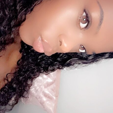 Nahá fotka uniklých OnlyFans od Gegebaby