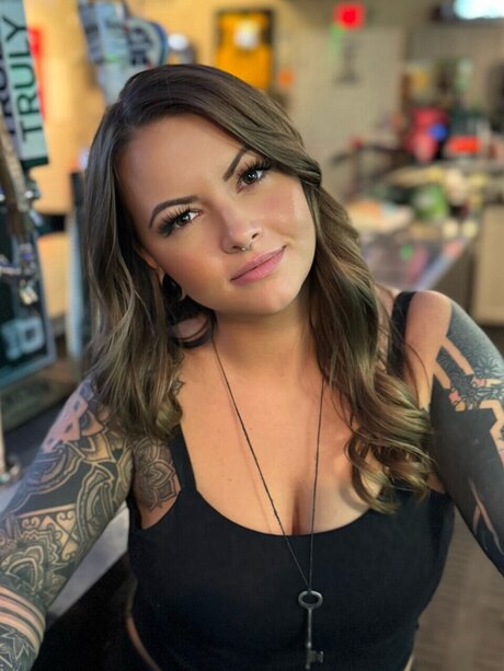Naken läckt OnlyFans-bild av Amy