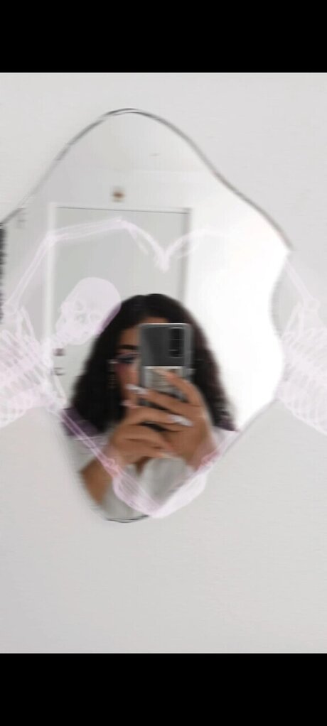 Foto nua vazada do OnlyFans de Yareli Martinez