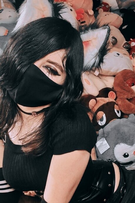 Naken läckt OnlyFans-bild av Daria Scarlett