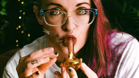 Naken lekkede OnlyFans-bilde av Bee