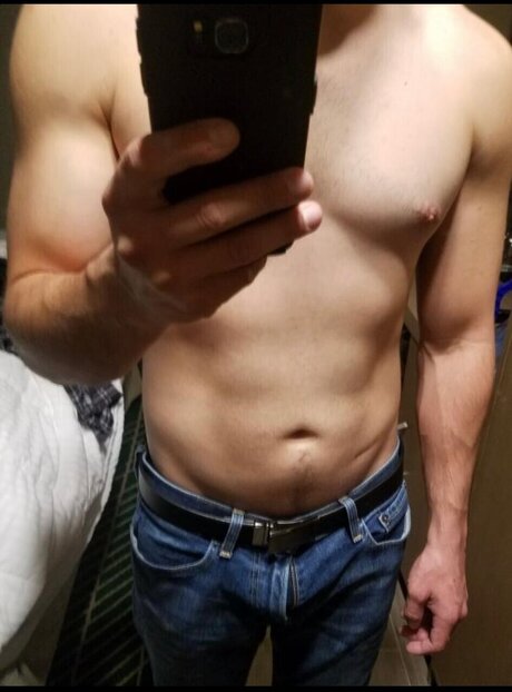 Nahá fotka uniklých OnlyFans od Dl Action