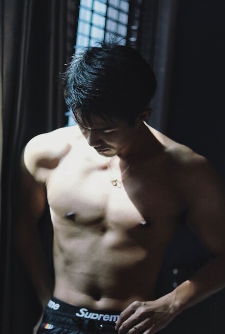 Naken lekkede OnlyFans-bilde av Tigerxfei
