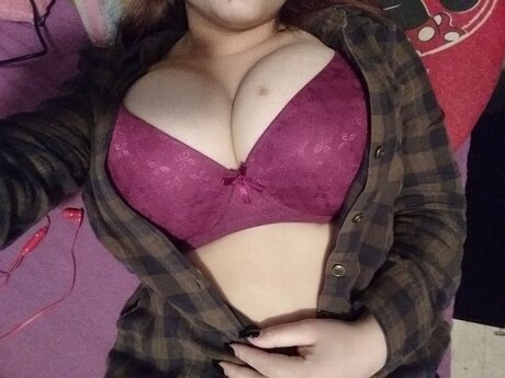 Naken lekkede OnlyFans-bilde av Mabel Zurita