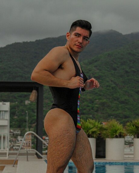 Naken läckt OnlyFans-bild av Piter Mandu 
