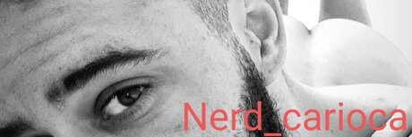 Naken lekkede OnlyFans-bilde av Nerd Oficial