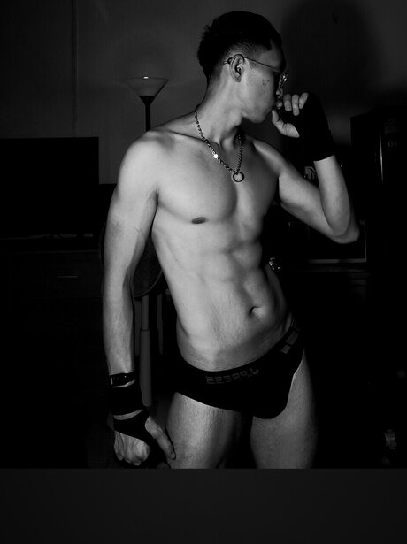 Nahá fotka uniklých OnlyFans od Ra