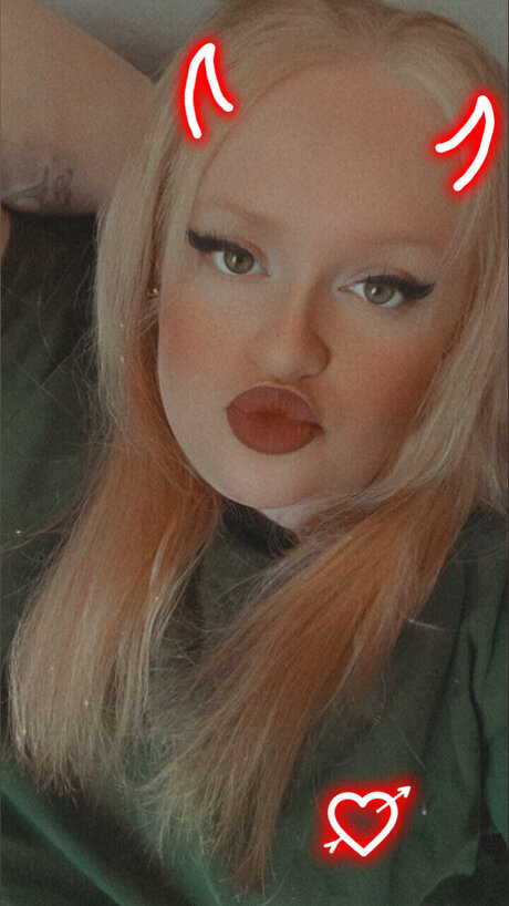 Naakte gelekte OnlyFans-foto van Dulce Rose 