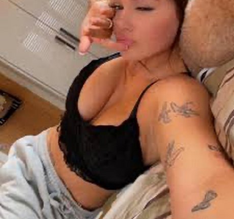 Naken lekkede OnlyFans-bilde av Sophblanks
