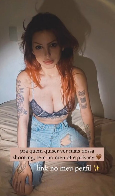 Alaston vuotanut OnlyFans-kuva Lindsay Woods