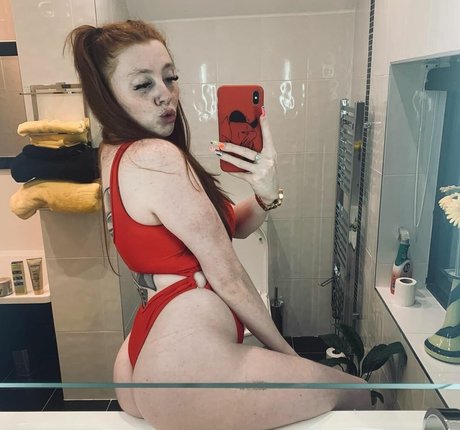 Molly Capper