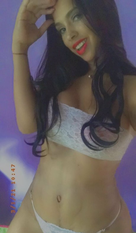 Naken lekkede OnlyFans-bilde av Missrichlove