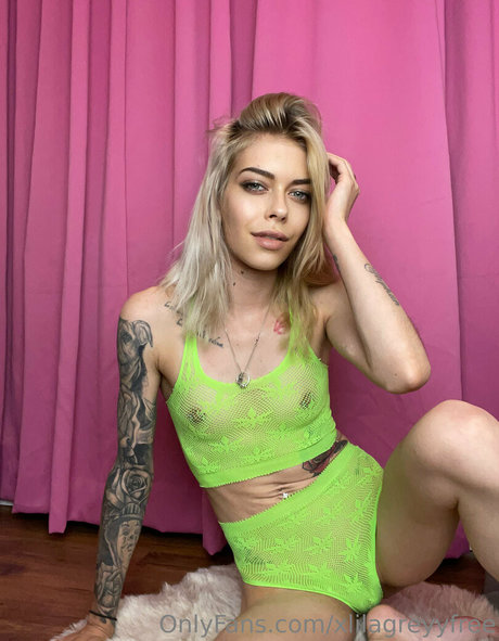 Xlilagreyyfree