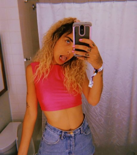 Indigo De Souza