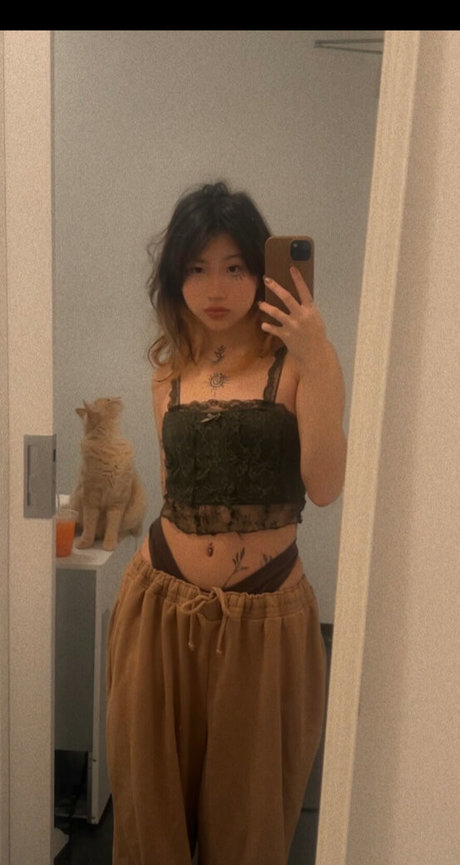 Nahá fotka uniklých OnlyFans od Rachelzh