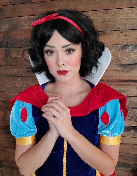 Joanie Brosas
