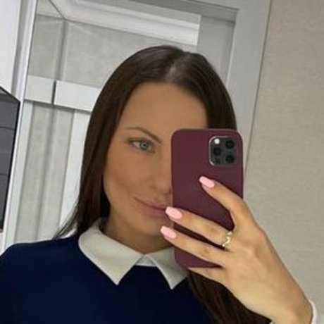 Nahá fotka uniklých OnlyFans od Mindiyarova11