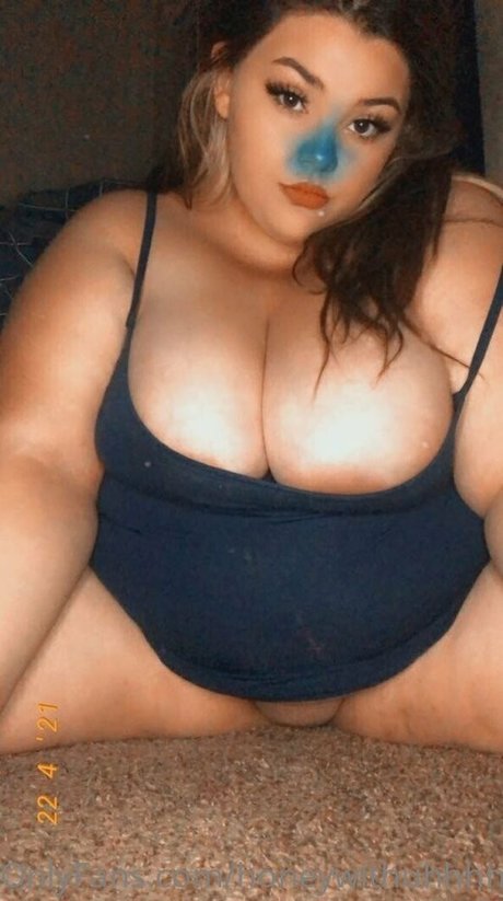 Nahá fotka uniklých OnlyFans od Honeywithuhtummy