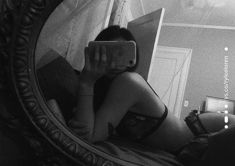 Foto nua vazada do OnlyFans de Itsryleebiitch