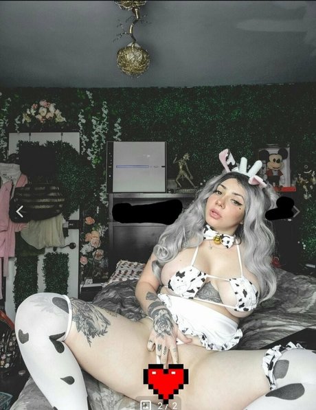 Nahá fotka uniklých OnlyFans od Leezalushfree