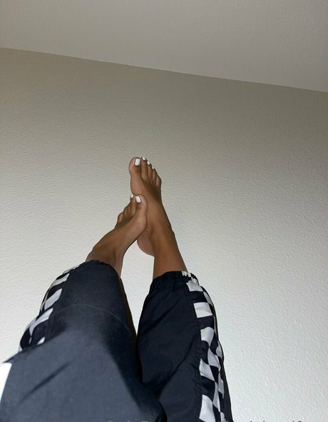 Fineislandfeet