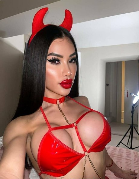 Maryqueiroz  nude leaked OnlyFans photo