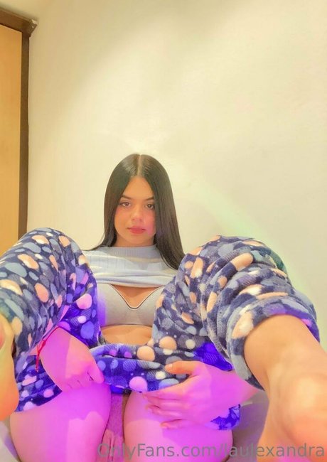 Nahá fotka uniklých OnlyFans od Laulexandra