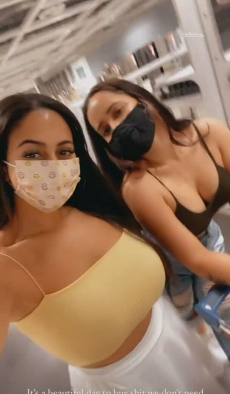 Nahá fotka uniklých OnlyFans od Bienbelle